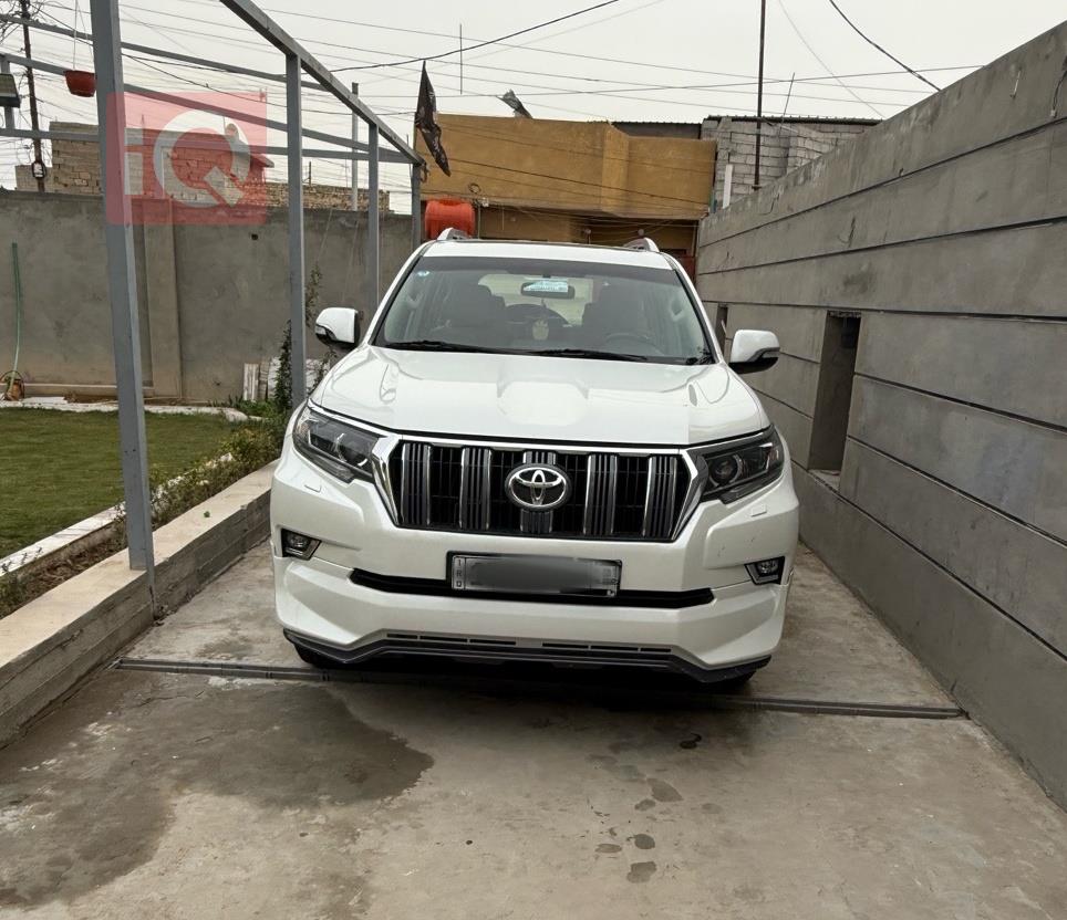 تۆیۆتا لاندكروزر پرادۆ